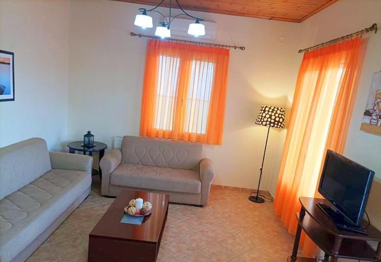 Lourantos Bayside Apartments Vathy  Eksteriør bilde