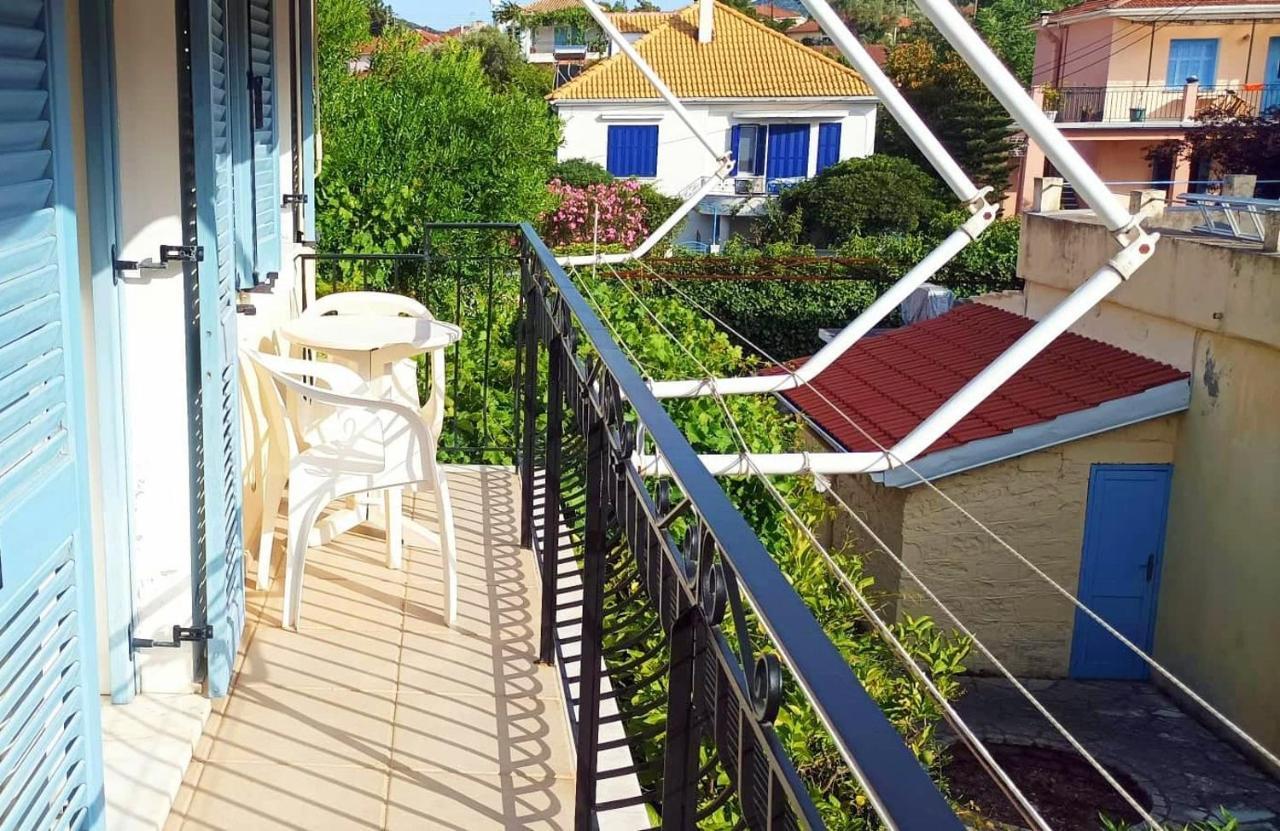 Lourantos Bayside Apartments Vathy  Eksteriør bilde