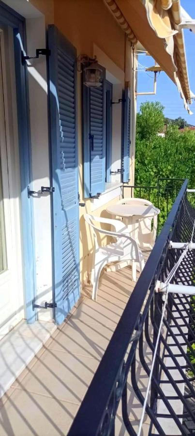 Lourantos Bayside Apartments Vathy  Eksteriør bilde